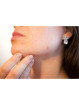 anti-acne-cream-lifestyle-image