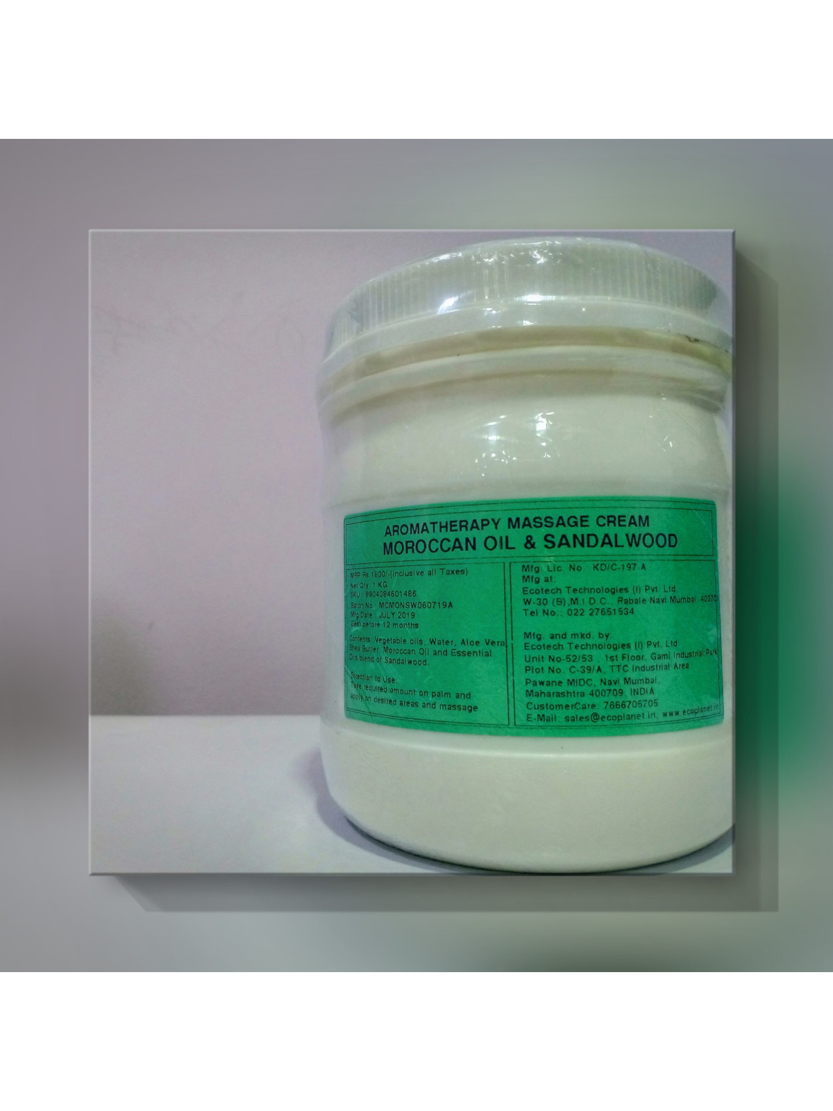 Aromatherapy Cream Sandalwood With Re-hydration & Rejuvenation Properties