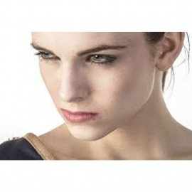 cleansing-cream-lifestyle-image