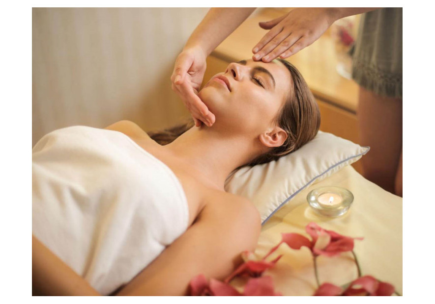 Unveiling EcoPlanet Aromatherapy Massage Oil - Sandalwood: A Journey to Tranquility and Rejuvenation