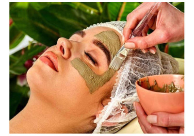 Unlock the Secrets of Multani Mitti and Bentonite Clay for Healthy, Glowing Skin with Ecoplanet's Sustainable Skincare Solutions