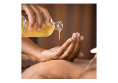 How Aromatherapy Massage Can Stop Early Signs of Aging and Leave You Looking Rejuvenated