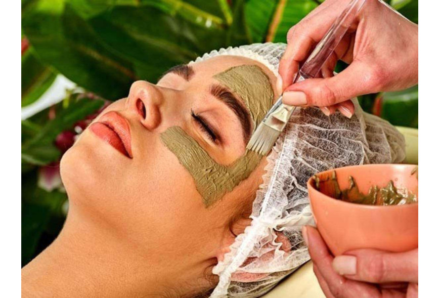 Unlock the Secrets of Multani Mitti and Bentonite Clay for Healthy, Glowing Skin with Ecoplanet's Sustainable Skincare Solutions